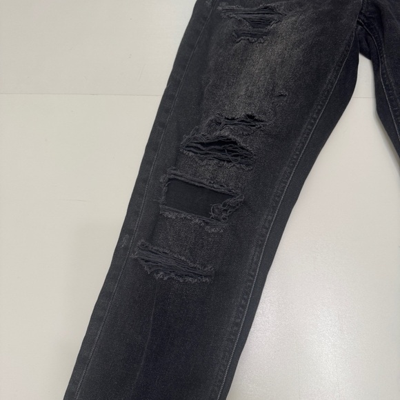 American eagle black gray distressed mom Jean size 0 - Picture 3 of 11